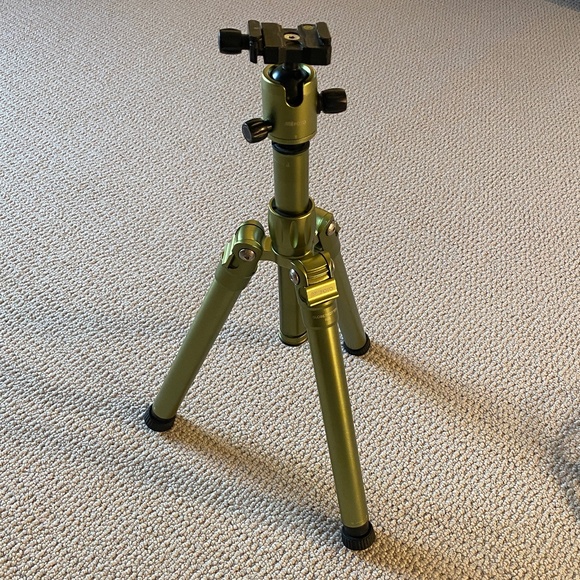 MeFoto GlobeTrotter Air Aluminum Travel Tripod - Picture 8 of 11